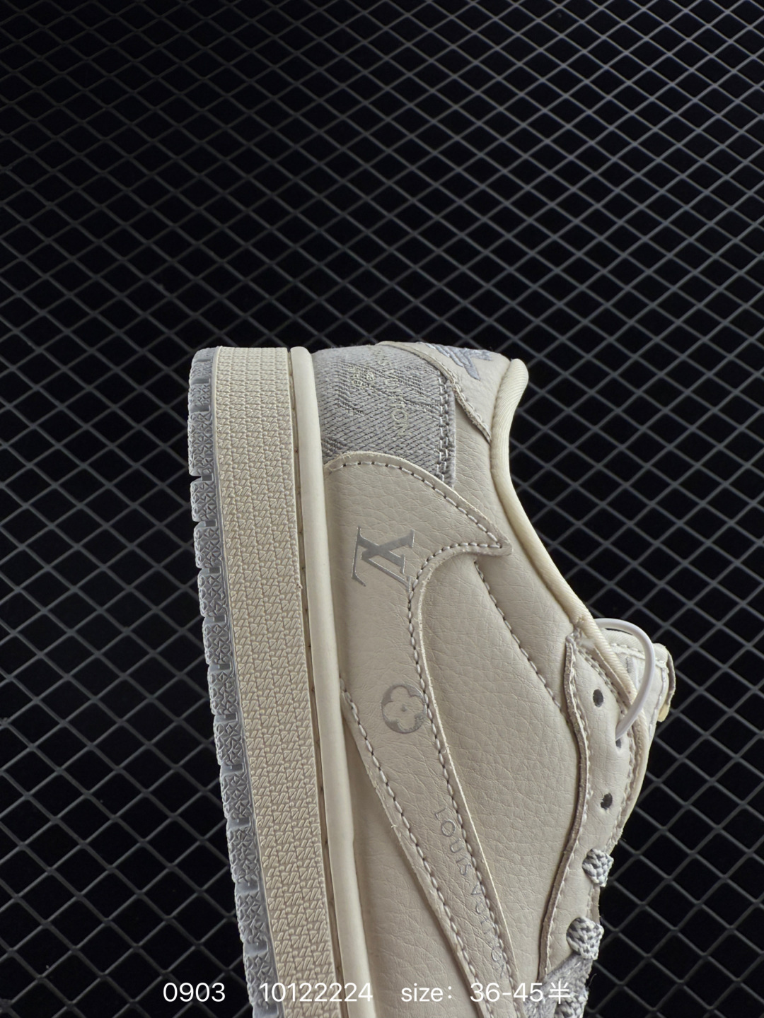 Nike Air Jordan 1 x Travis Scott AJ1